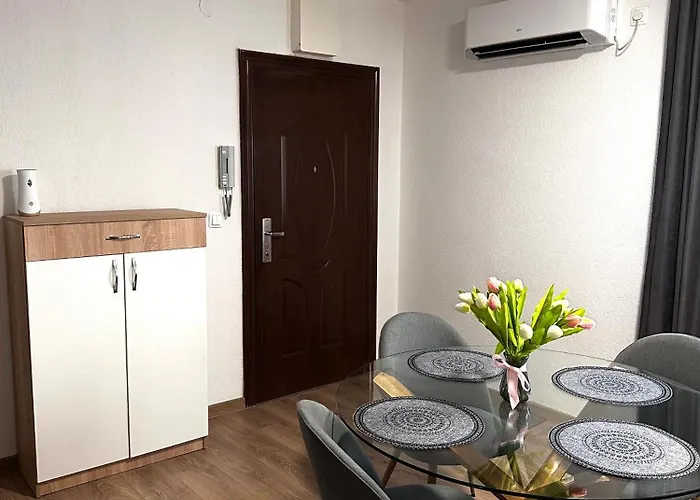 Apartament Dora *